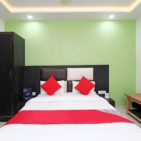 Oyo Hotel The Orient Tree Agra  Exterior photo